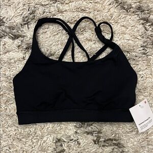 Lululemon energy bra. Size 4. Black. New with tag.
